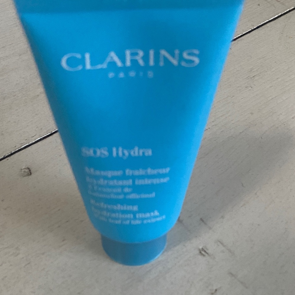 Clarins SOS Hydra Intense Blue Moisturizer